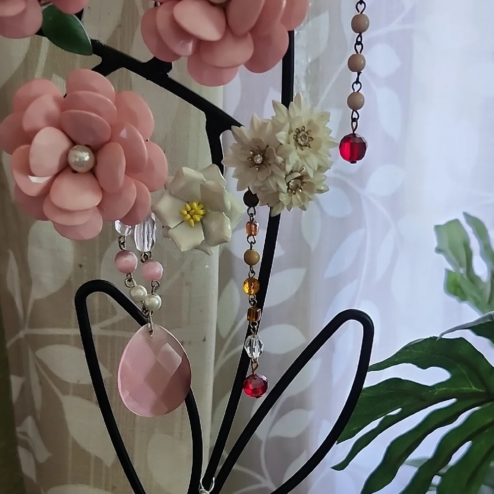 Recycled Jewerly Art Home Accent